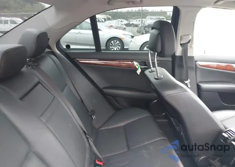 2011 Mercedes-Benz C 300 Luxury 4Matic/Sport 4Matic from USA, damaged, VIN WDDGF8BB7BR141534